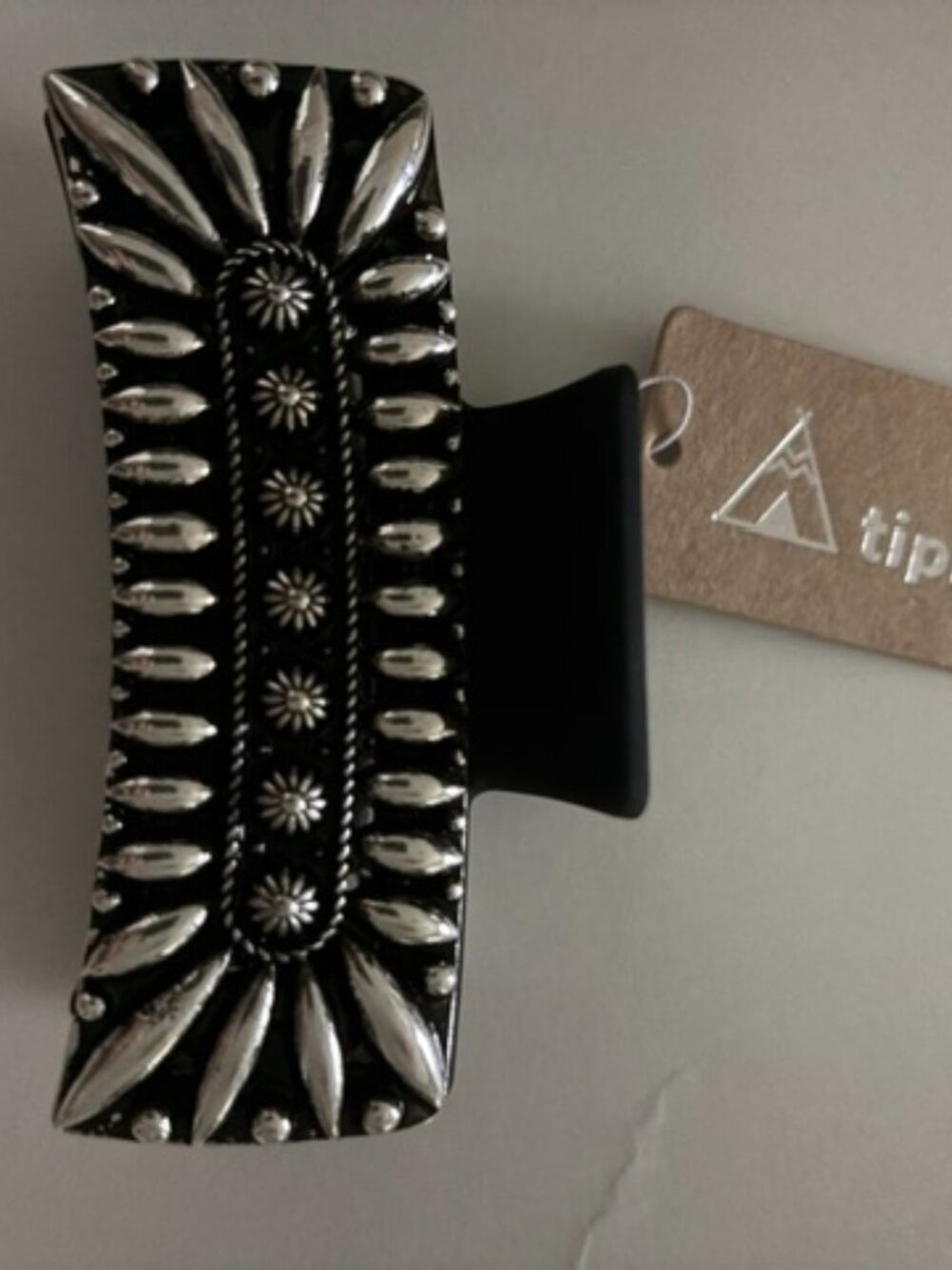 Tipi Western Etched Metal Plate Hair Claw NWT